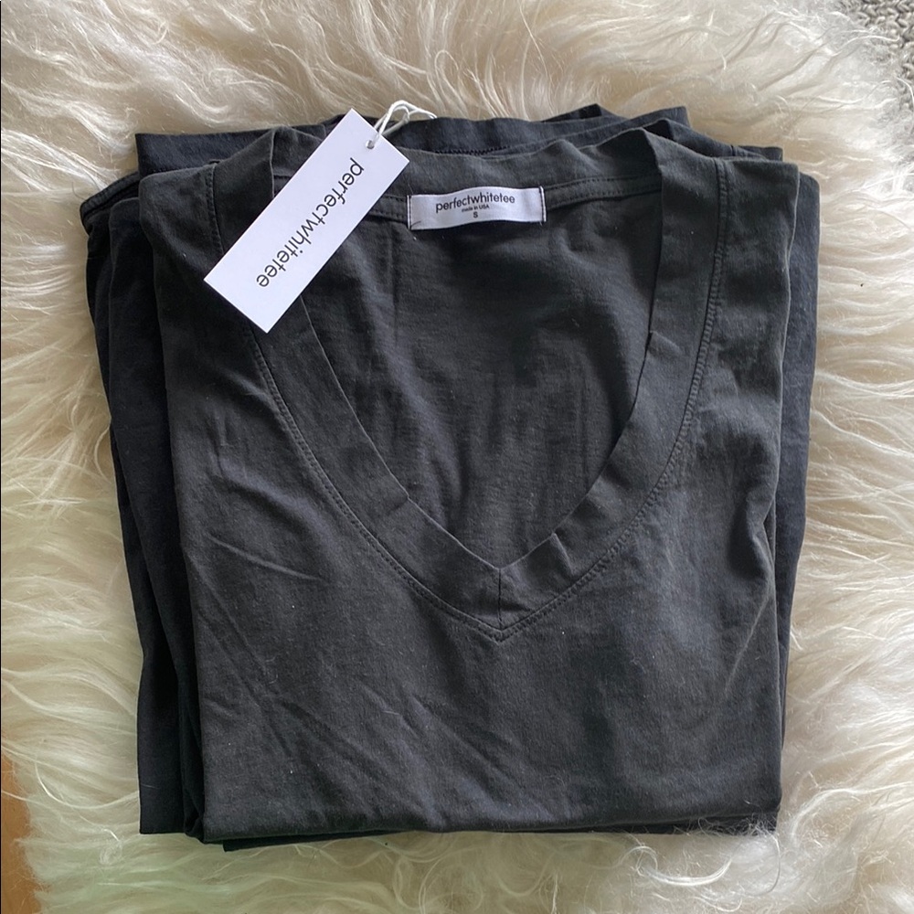 Perfectwhitetee, Hendrix, v neck tee, vintage black, NWT